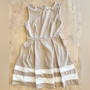 Calvin Klein Sleeveless Tan & White Pleated Fit-and-Flare Midi Dress